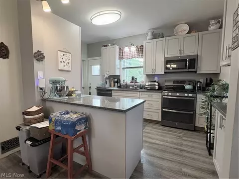 Kitchen - 2523 Carso Ave, Ashtabula, OH 44004 photo 1 of 1