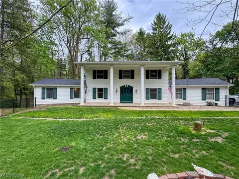 1318 Highland Ave E, Salem, OH 44460