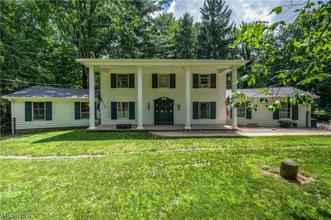 1318 Highland Ave E, Salem, OH 44460