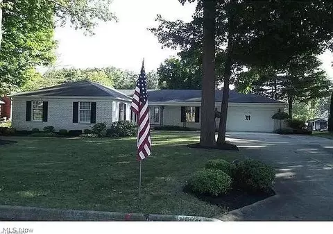 1120 W Milton St, Alliance, OH 44601