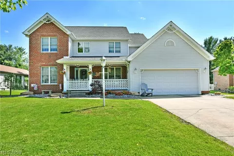 607 Chestnut Ln, Boardman, OH 44512
