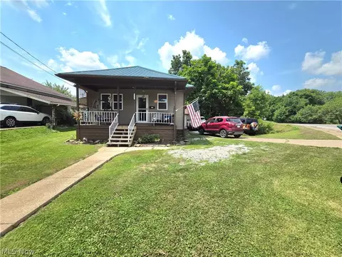 3114 Camden Ave, Parkersburg, WV 26101