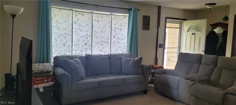 Other - 157 Hemlock Dr, Elyria, OH 44035 photo 2 of 7