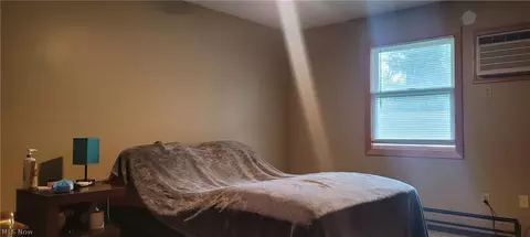 Bedroom - 157 Hemlock Dr, Elyria, OH 44035 photo 1 of 7