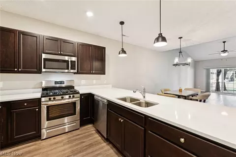 Kitchen - 215 Silver Spring Cir, Elyria, OH 44035 photo 1 of 2