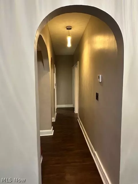 Entry Way - 132 Jennette Dr, Boardman, OH 44512 photo 5 of 6
