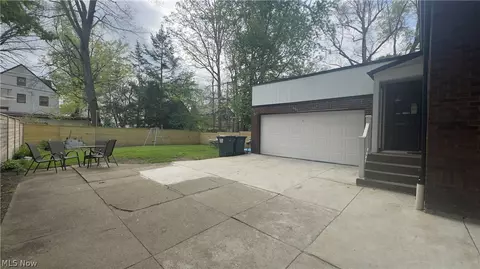 Exterior - 132 Jennette Dr, Boardman, OH 44512 photo 3 of 4