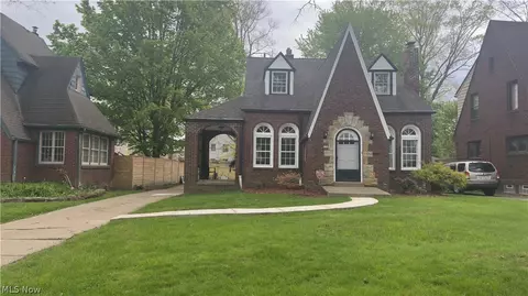 132 Jennette Dr, Boardman, OH 44512