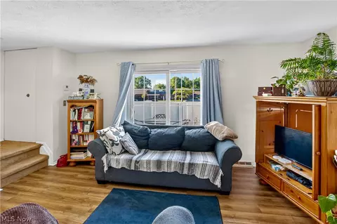 Living - 17522 Independence Ct #3C, Brook Park, OH 44142 photo 1 of 1
