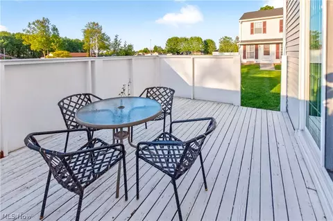 Exterior - 17522 Independence Ct #3C, Brook Park, OH 44142 photo 5 of 6
