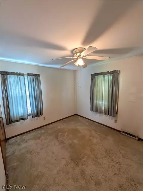 1161 Gulf Rd, Elyria, OH 44035 photo 18