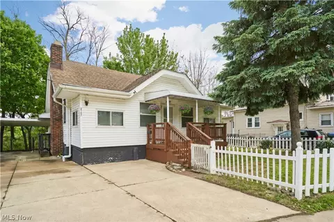 2747 3rd St, Cuyahoga Falls, OH 44221