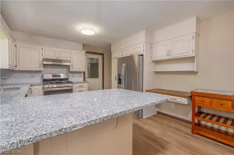 Kitchen - 1424 Oak St, Dover, OH 44622 photo 1 of 1