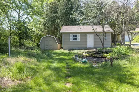 Exterior - 1424 Oak St, Dover, OH 44622 photo 6 of 6