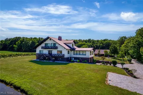1841 Barnum Rd, Geneva, OH 44041