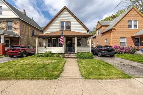 3858 W 16th St, Cleveland, OH 44109