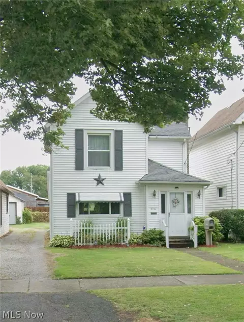 596 Mill St, Conneaut, OH 44030