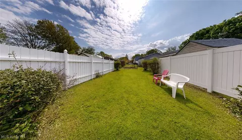 596 Mill St, Conneaut, OH 44030 photo 18