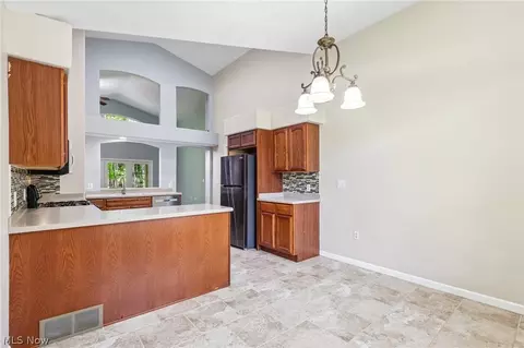 4377 Stonegate Dr, Ashtabula, OH 44004 photo 19