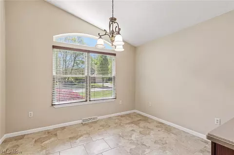 4377 Stonegate Dr, Ashtabula, OH 44004 photo 13