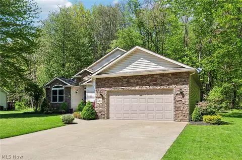 4377 Stonegate Dr, Ashtabula, OH 44004 photo 6