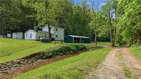 1047 Drift Fork Rd, Elizabeth, WV 26143
