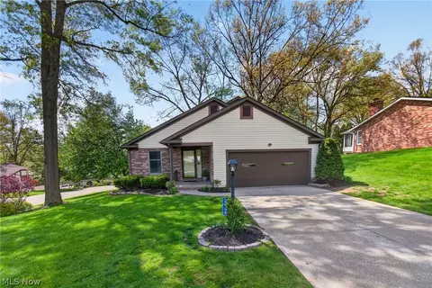 5346 Burlawn St NW, Canton, OH 44708