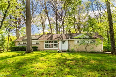 1715 Jackson Ave NW, Massillon, OH 44646