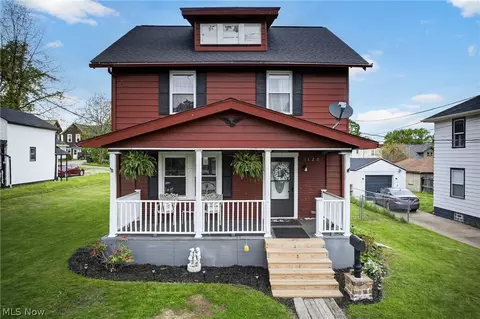 1120 Borden Ave SW, Massillon, OH 44647