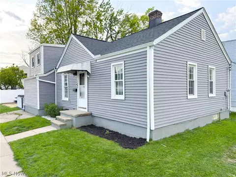 Exterior - 1664 Douglas Rd, Wickliffe, OH 44092 photo 2 of 2