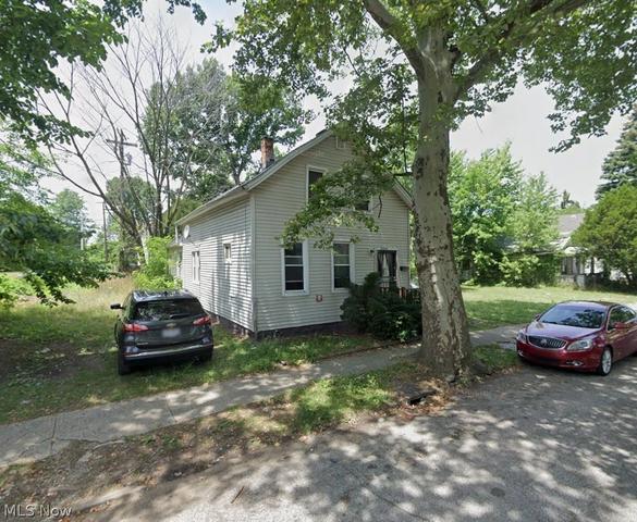 1126 E 77th St, Cleveland, OH 44103