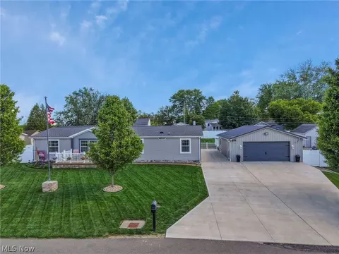 920 Leonard Ave, Zanesville, OH 43701