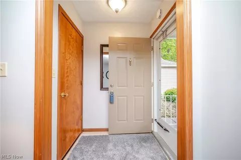 Entry Way - 7062 West Blvd #1, Boardman, OH 44512 photo 1 of 2