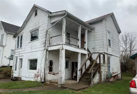 256 Burley St, Crooksville, OH 43731