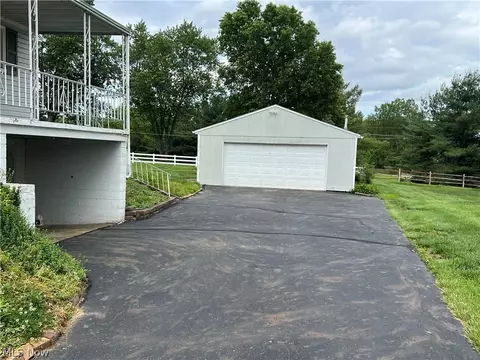 Exterior - 6030 Firestone Rd NE, Canton, OH 44721 photo 4 of 4