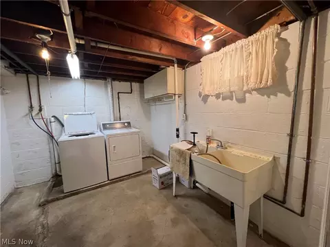 6030 Firestone Rd NE, Canton, OH 44721 photo 18