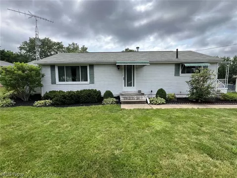 6030 Firestone Rd NE, Canton, OH 44721