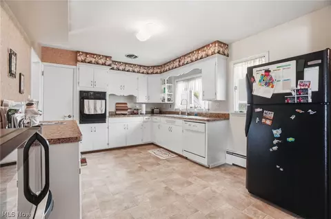 Kitchen - 1416 W 64th St, Ashtabula, OH 44004 photo 1 of 3