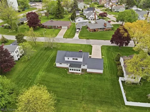 View/Area - 1416 W 64th St, Ashtabula, OH 44004 photo 3 of 3
