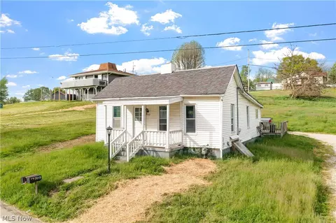 7145 Bloomfield Rd, Cambridge, OH 43725