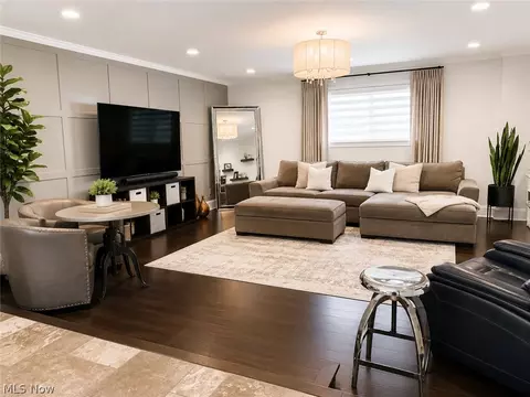Living - 6325 Crossview Rd, Seven Hills, OH 44131 photo 2 of 2