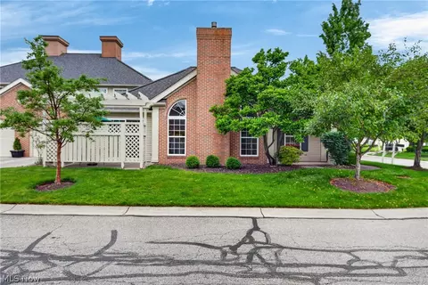 3179 Orchard Way, Westlake, OH 44145