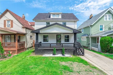 2718 Roanoke Ave, Cleveland, OH 44109