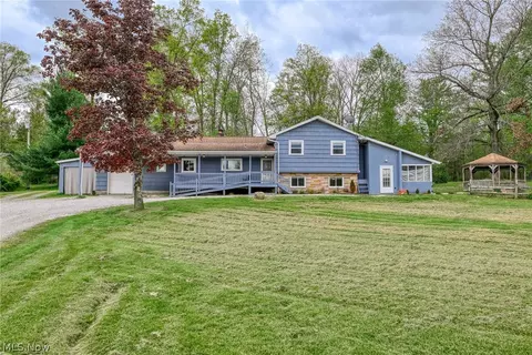 3366 Hommon Rd, Ravenna, OH 44266