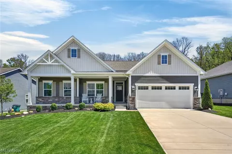 8223 Chandler Ct, Concord Twp, OH 44077