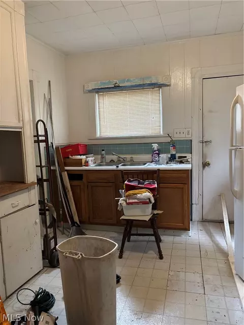 4818 Cornell Ave, Ashtabula, OH 44004 photo 5
