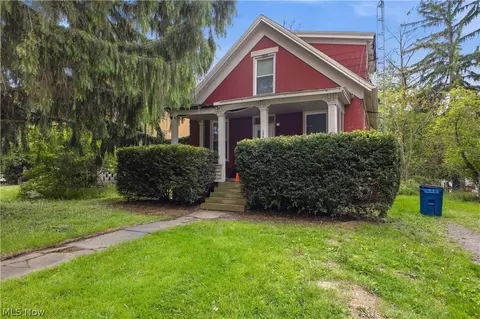 1561 E State St, Salem, OH 44460