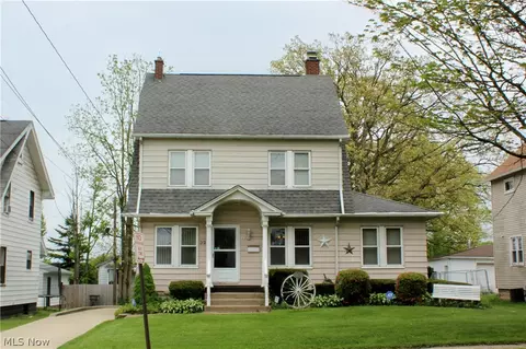 323 S Hazelwood Ave, Youngstown, OH 44509