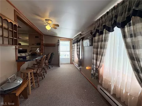 Entry Way - 1942 E 41st St, Ashtabula, OH 44004 photo 1 of 1
