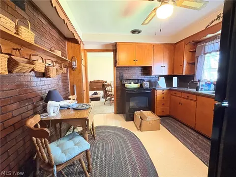 1942 E 41st St, Ashtabula, OH 44004 photo 15